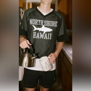NWT Urban Outfitters North Shore Hawaii Football Scrimmage Jersey